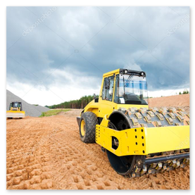 Zagęszczarka i walec przy odtworzeniach